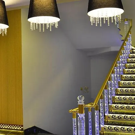 Apartment Azura Park -- шикарное место для вас -- вид на море, на бассейн, горный воздух и свой пляж - забронируйте сейчас Alanya